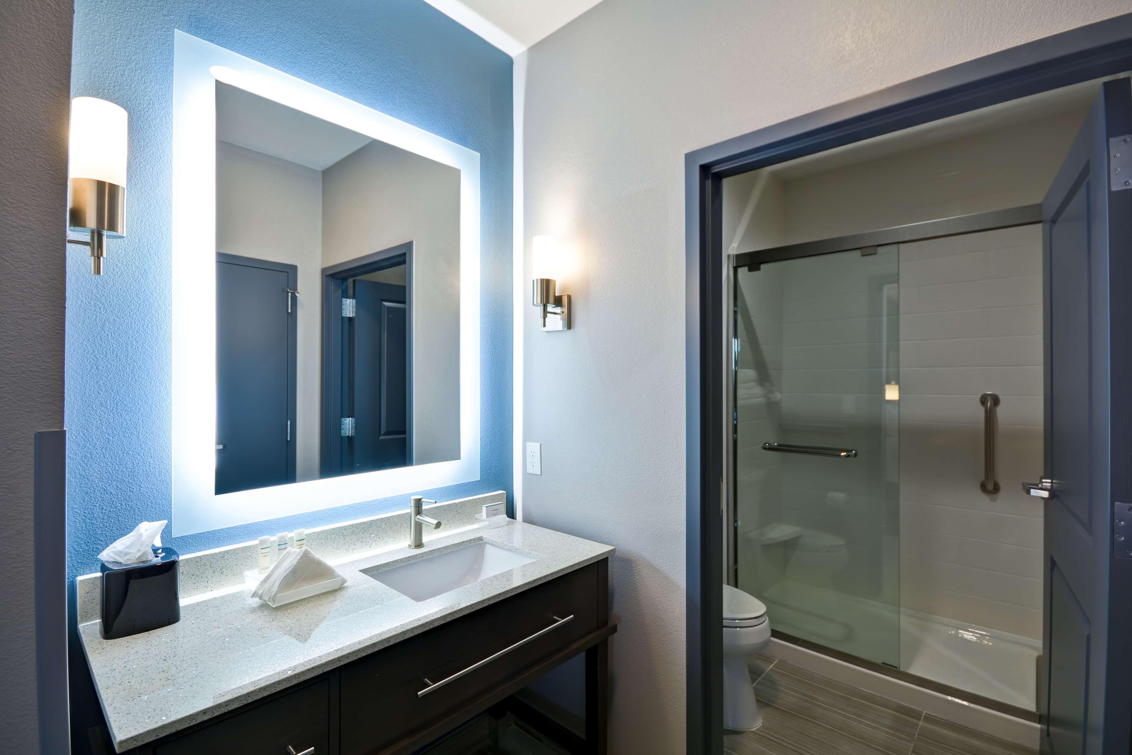 Homewood Suites By Hilton Conroe Exterior photo