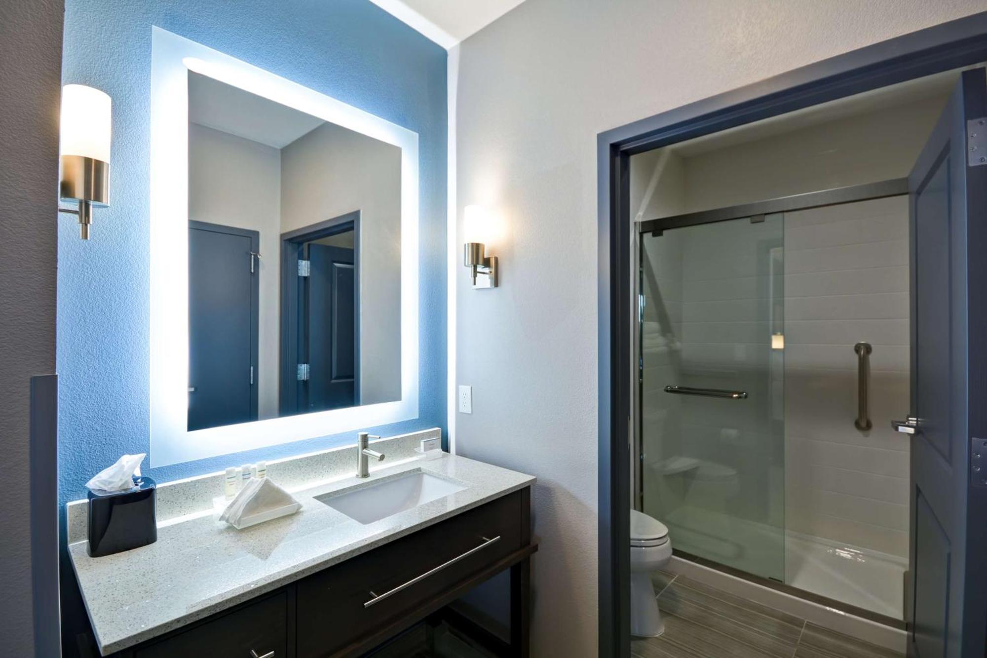Homewood Suites By Hilton Conroe Exterior photo